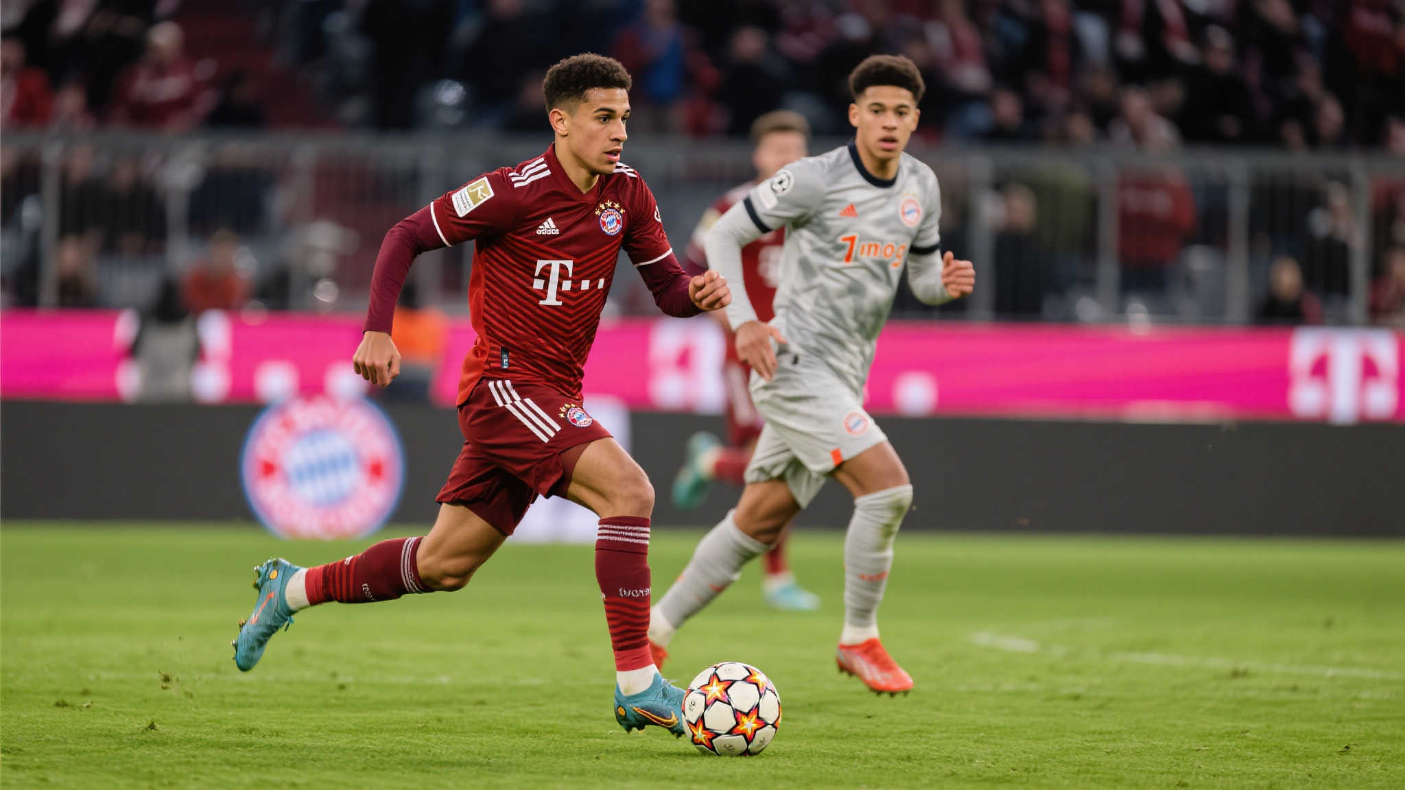 拜仁放弃引进三笘薫，转而联系马丁内利团队